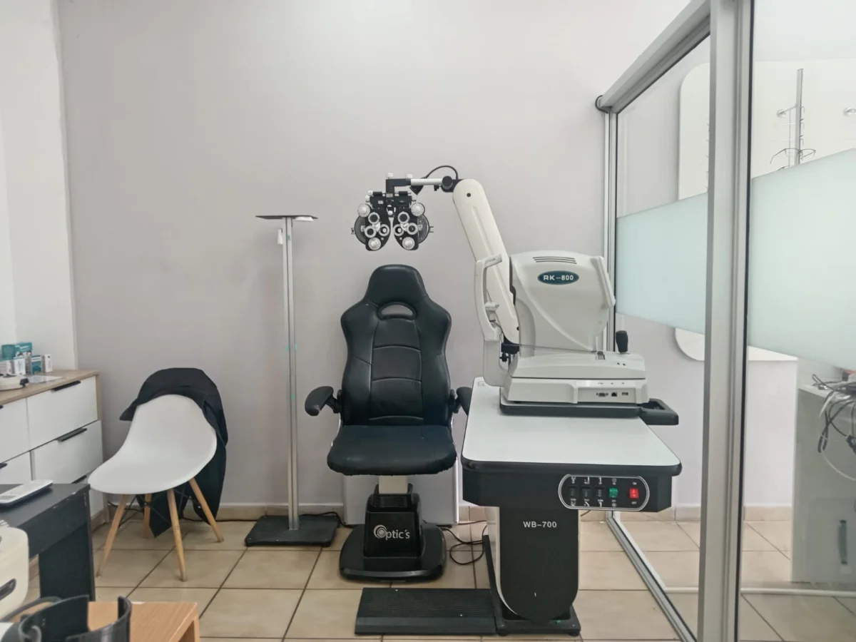 Equipo de diagnóstico visual en Óptica Nueva Imagen